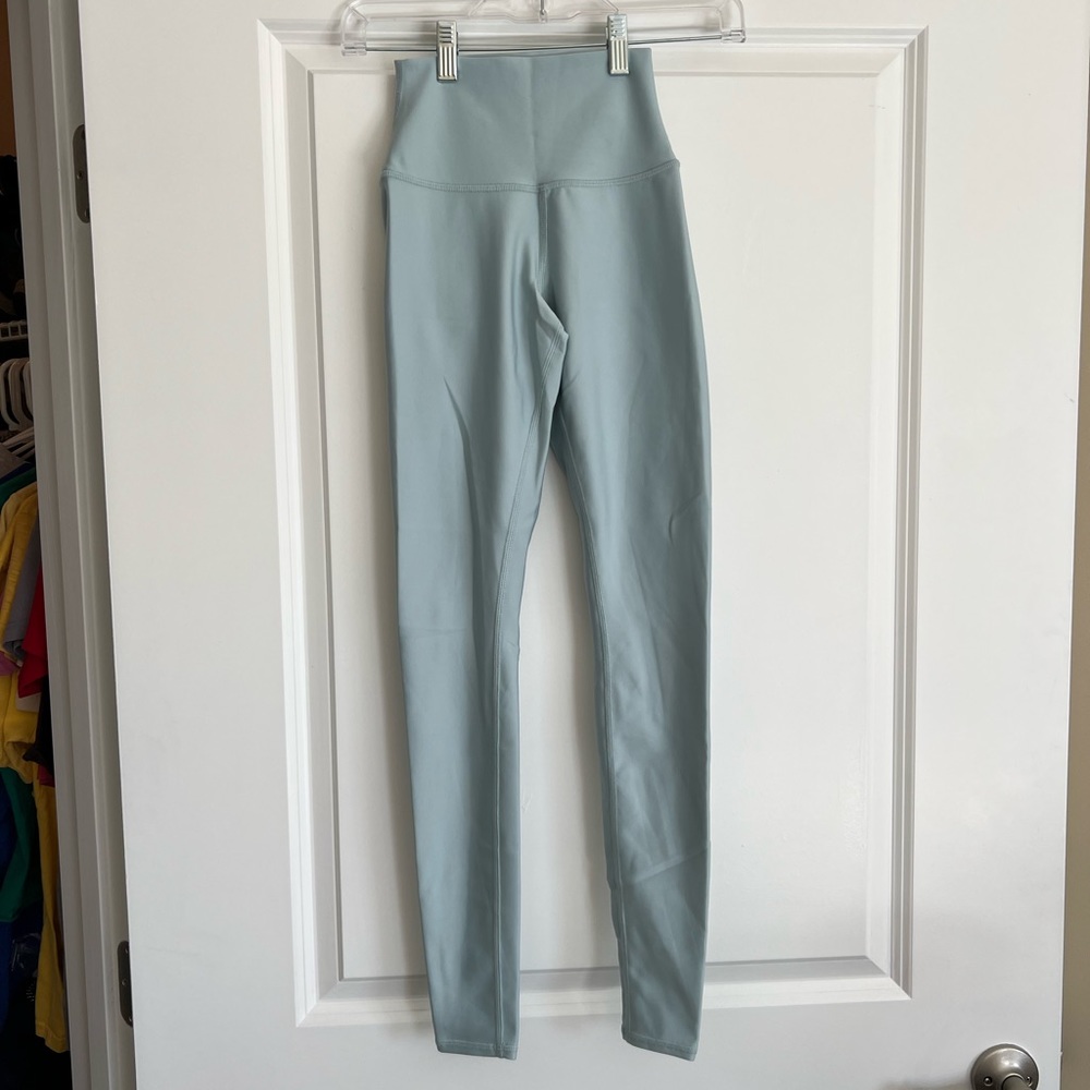 Alo Yoga High-Waist Airlift Leggings, Light Blue, XXS